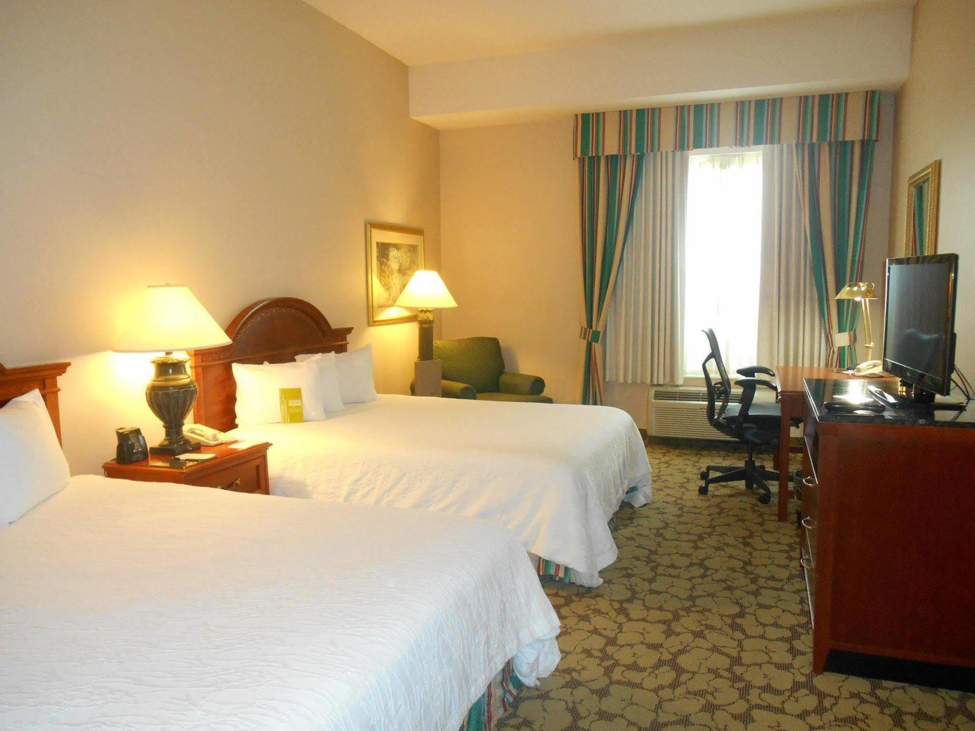 Hilton Garden Inn Columbus Airport Exterior foto